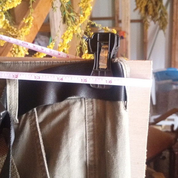 Women's Olive Cargo Pants Hesperus - Picture 3 of 8